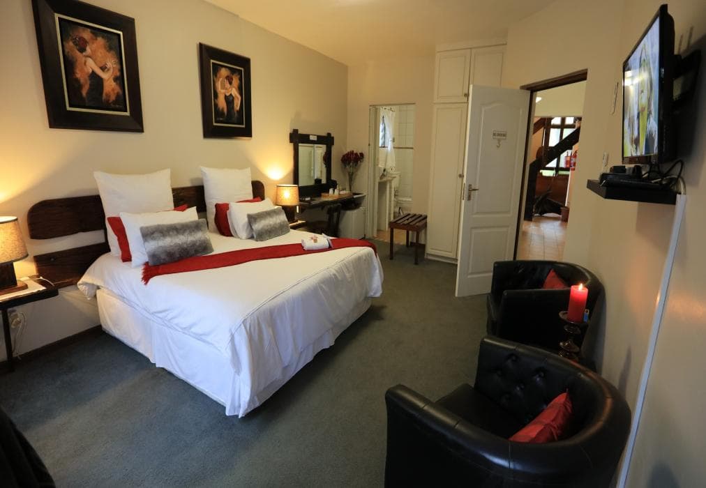 Ndiza Lodge and Cabanas