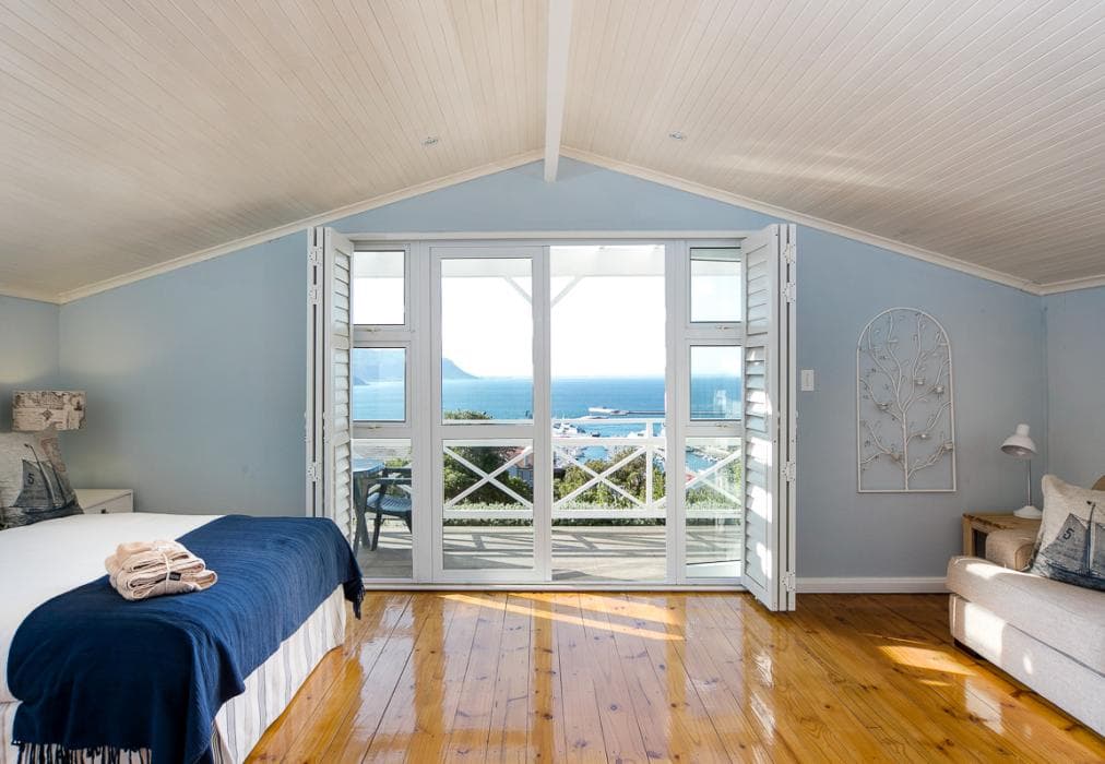 Dolphins Cottage