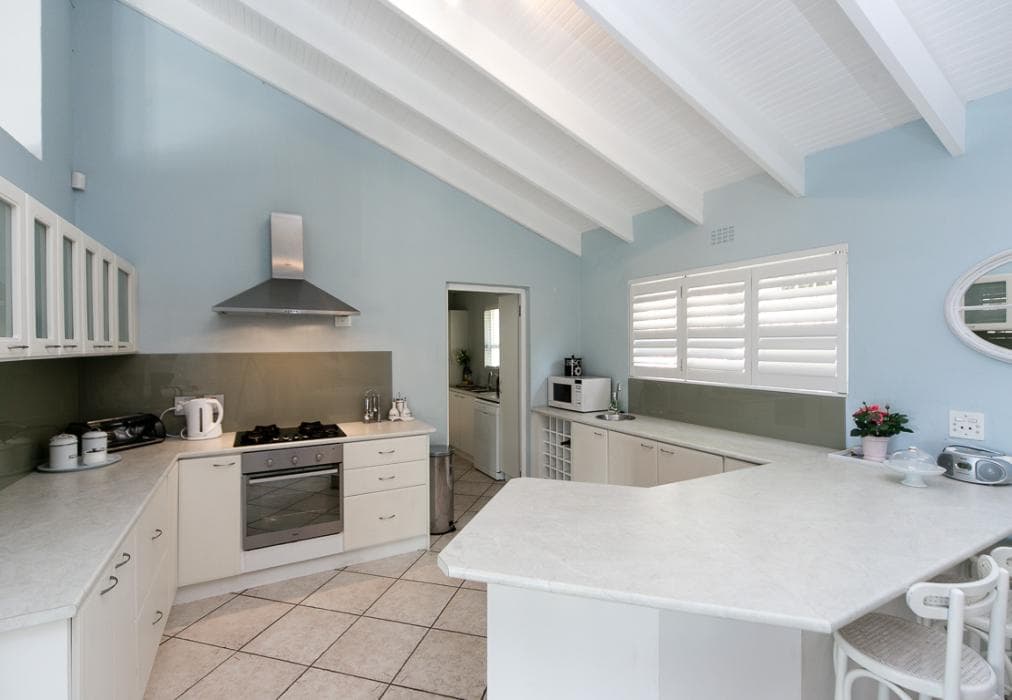 Dolphins Cottage