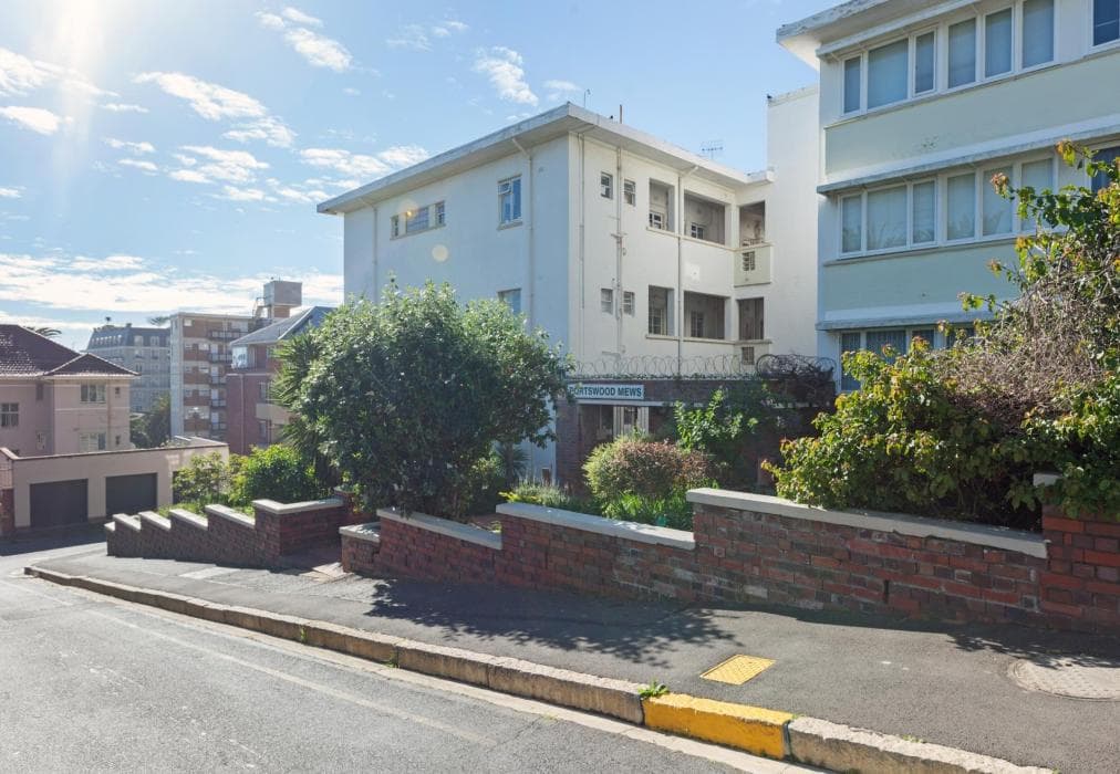 14 Portswood Mews