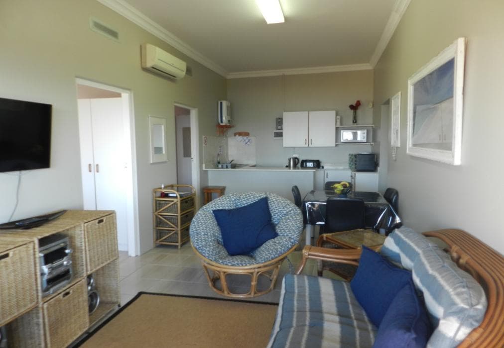 The Sparrow's Nest Beach Cottage