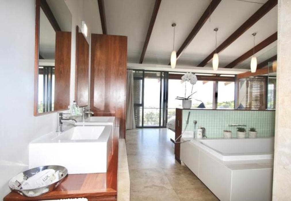 Glen Beach Villa 2