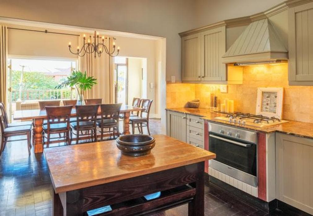 Uber Chic Heritage House