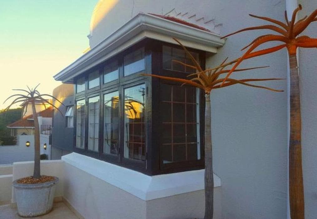Uber Chic Heritage House