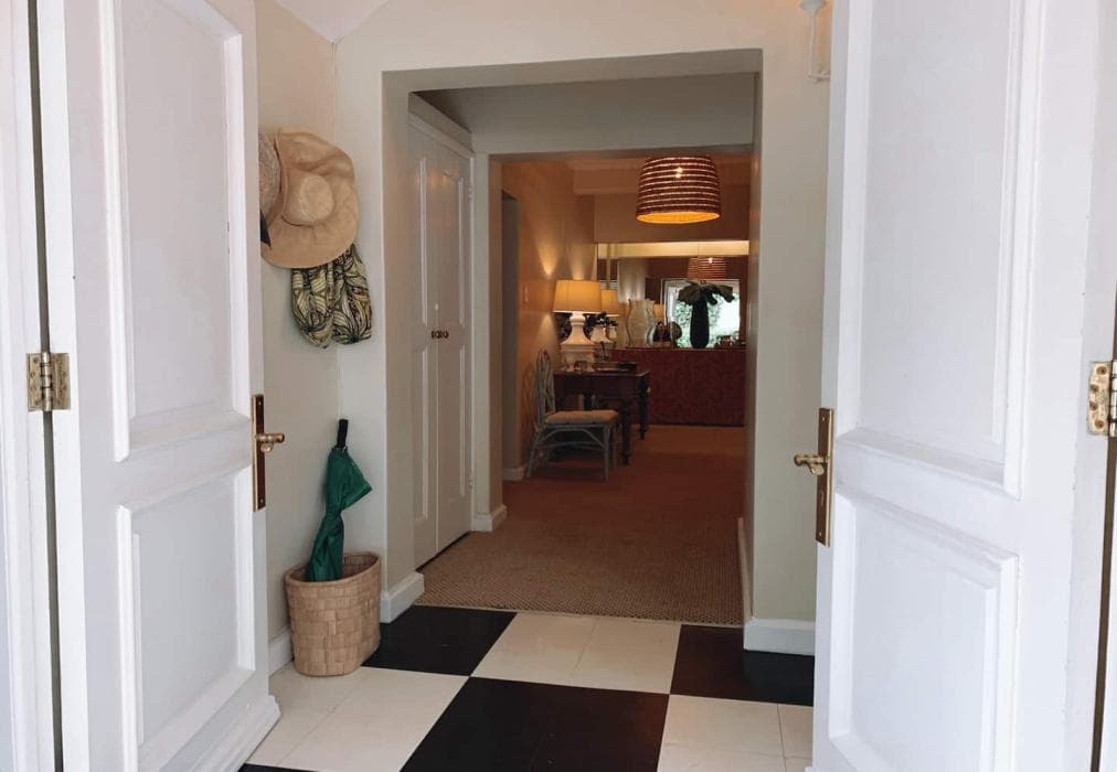 Lions Head Townhouse