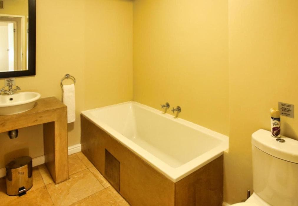 Ellefsen Suite 108