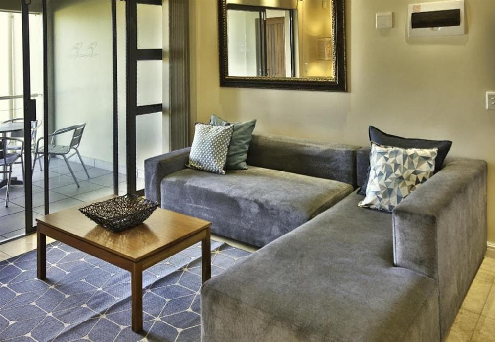 Ellefsen Suite 115