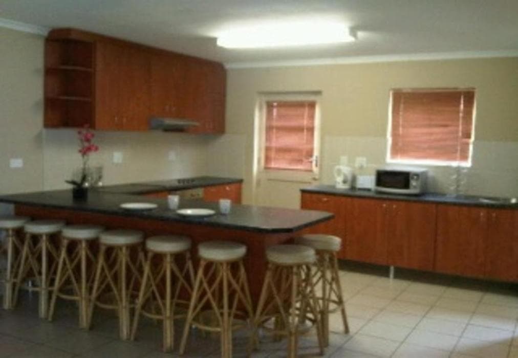 Bay Breeze Guesthouse