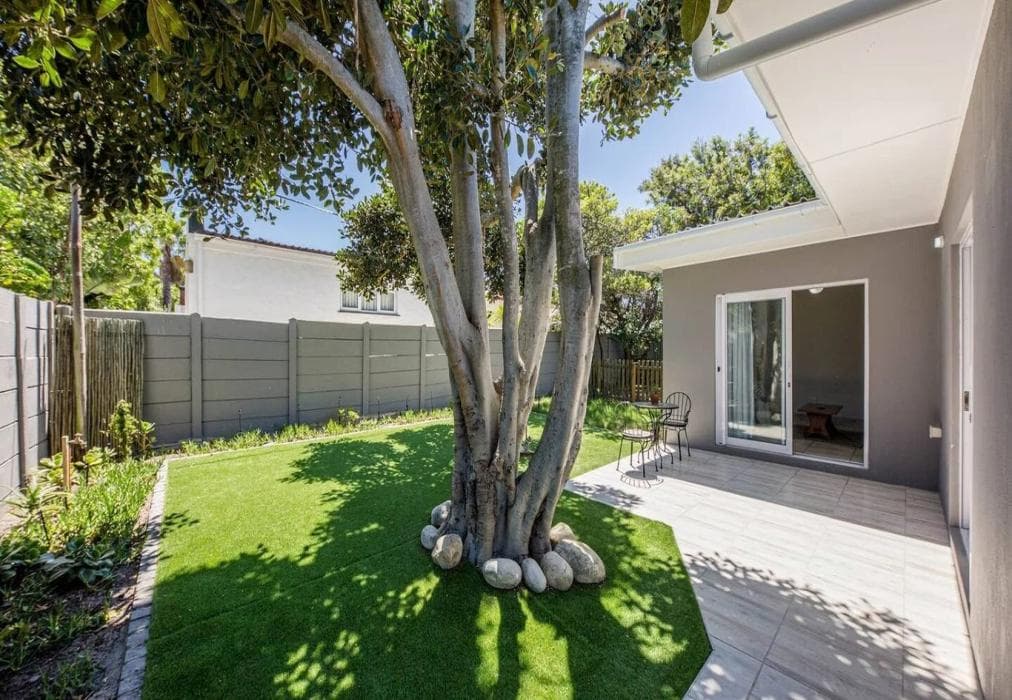 West Coast Garden Cottage