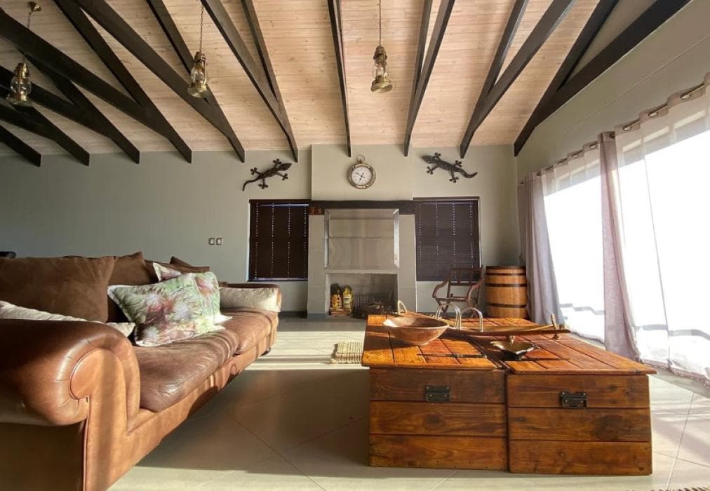 Steenbokkie House