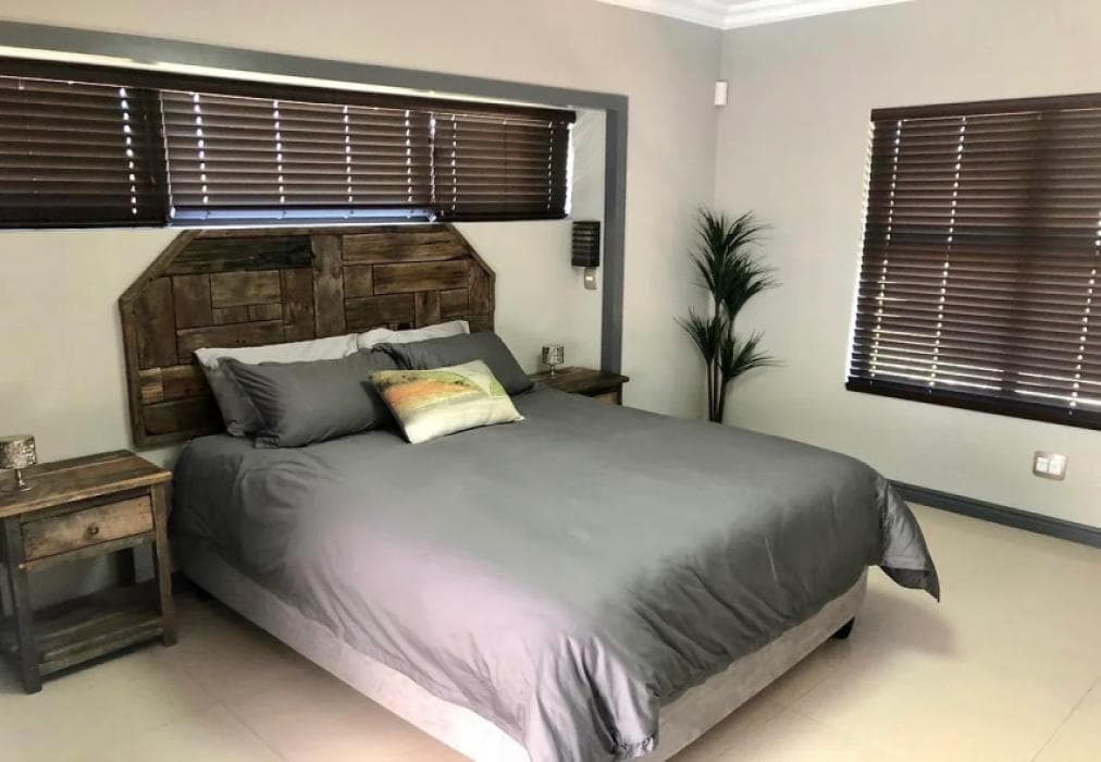Steenbokkie House