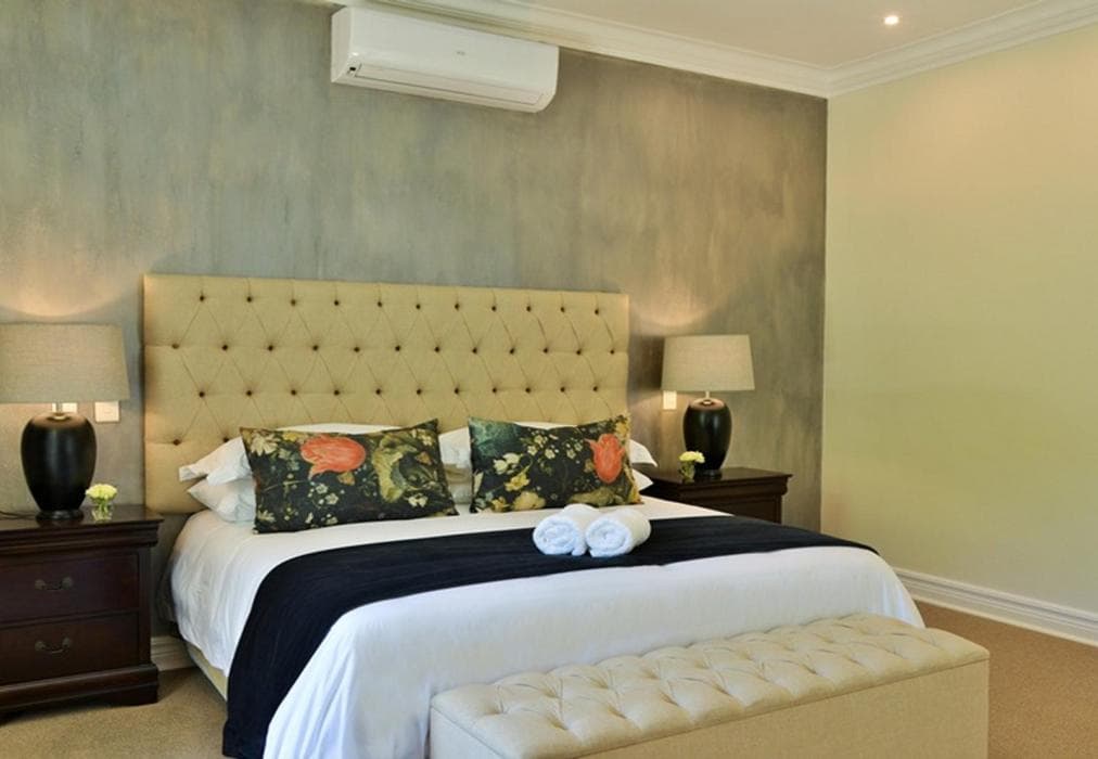 Hyde Park Retreat