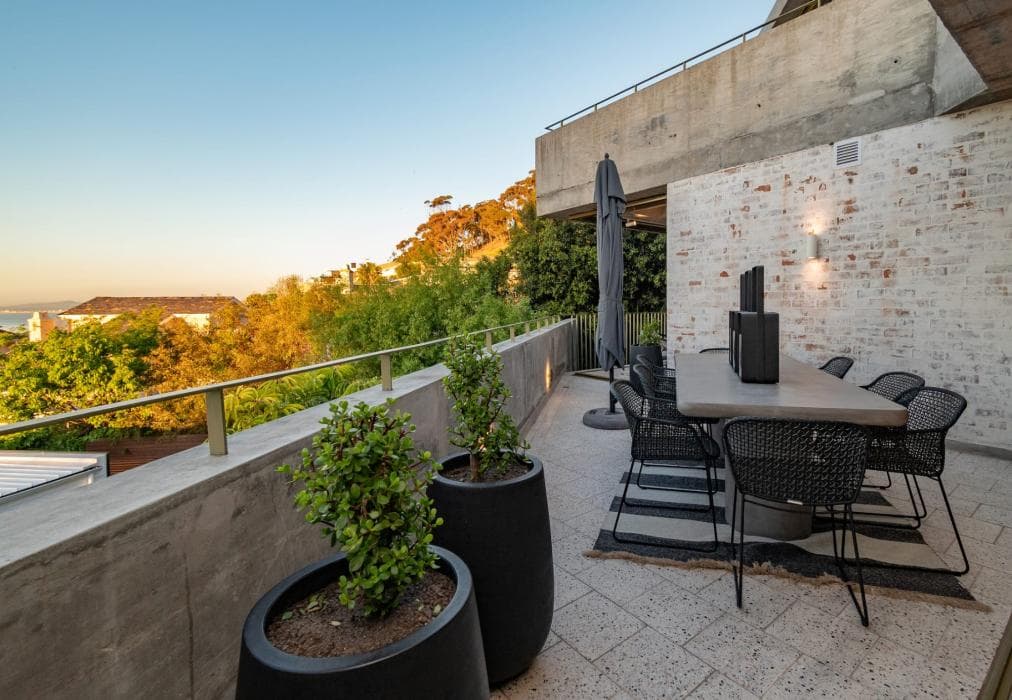 Sea Point Sky Loft