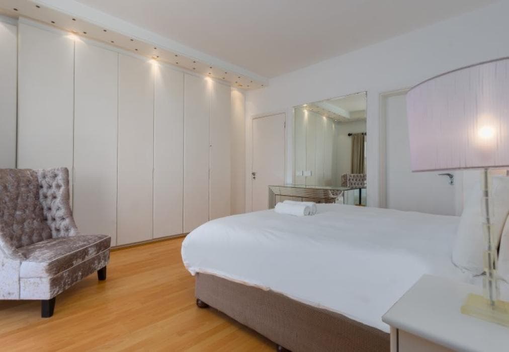 Sunny Camps Bay Retreat