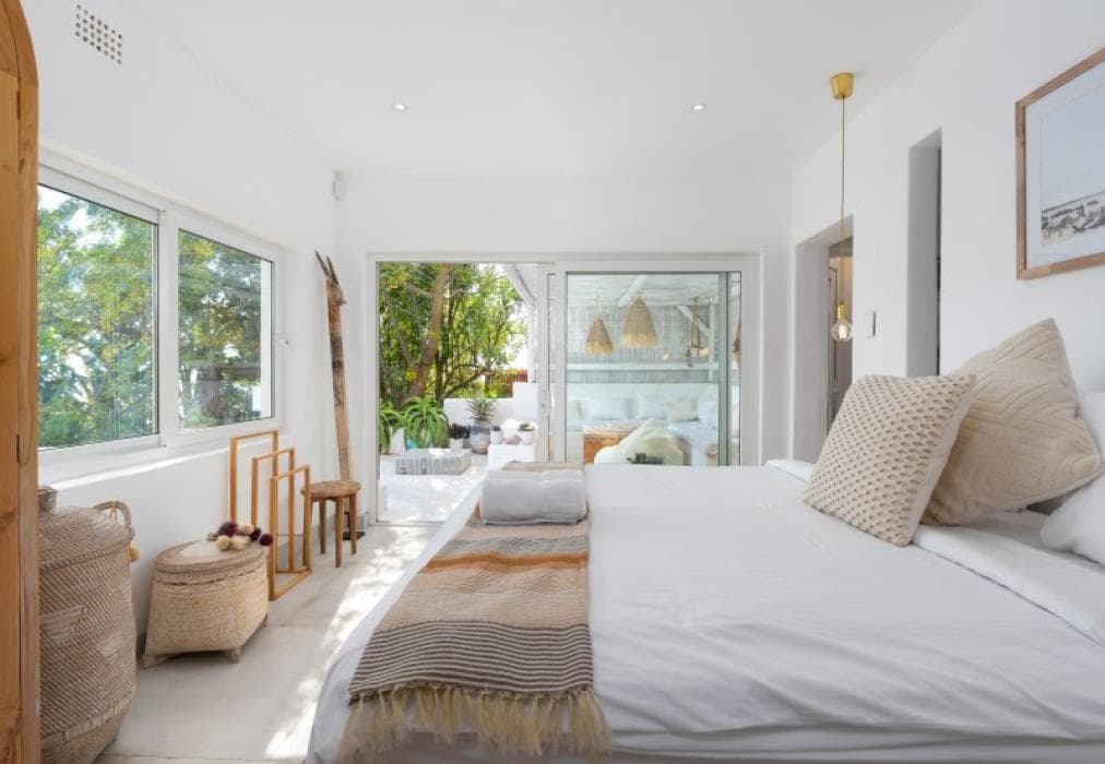 Minimalist Island Inspired Apartment