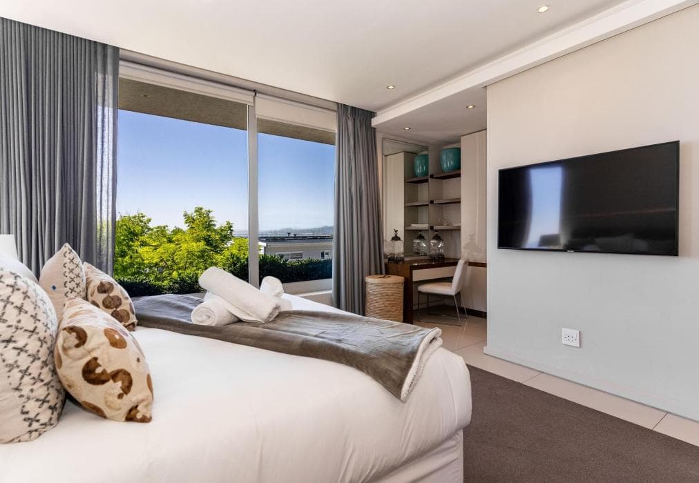 Green Point Grande